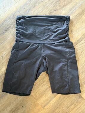 XL maternity biker shorts